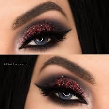 Black And Red Ombre Eyeshadow Ombre Hair Color Trends Is The Silver Grannyhair Style In 2020 Black And Red Makeup Red Makeup Black Eye Makeup