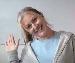 Stacy Hutchins's Instagram, Twitter & Facebook