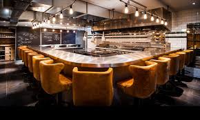 Lux2 Jpg 1 169 701 Pixels Restaurant Tables Bar Design Restaurant Chefs Table