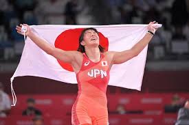 川井梨紗子選手の結婚情報について調べてみましたが、やっぱり分かりませんでした。 現在 _ 歳と、競技でも全盛期な頃。 将来の結婚相手候補となる彼氏がいても不思議ではない年齢ですが、 今は全く結婚・恋愛には 興味ないのかも しれません 。 Ztyuzcw9bncgum