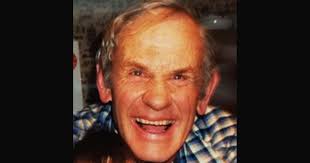 Paul Carl Hagenstein Jr. (August 03, 1927