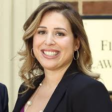 Katherine Martell's Instagram, Twitter & Facebook