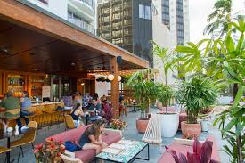 Best rates at luana waikiki hotel & suites, book now online or by phone! Review Hideout Waikiki At The Laylow Jeffsetter Travel