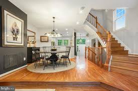 12010 Edgemere Cir, Reston, VA 20190