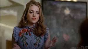Mis à jour le : Brode De Dentelle De La Robe Portee Par Fallon Carrington Elizabeth Gillies Dans La Dynastie Saison 1 Episode 16 Spotern