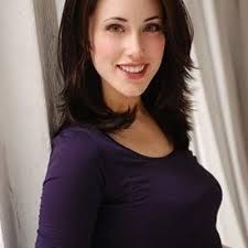 Karina Murray (@karina_gilberte)