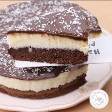 Maybe you would like to learn more about one of these? Torta Cremosa Al Cocco E Cioccolato Ho Voglia Di Dolce