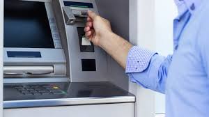 Die bankengruppe ist auf das privatkundengeschäft spezialisiert. Gebuhren Am Geldautomaten Das Verlangen Sparkasse Und Co Fur Fremdabheben