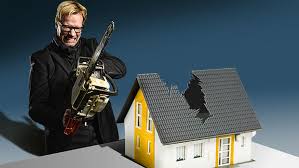 Wenn nicht, wird das haus von der scheidung nicht berührt, weil es nicht zum ehelichen gebrauchsvermögen gehört, das anlässlich einer scheidung aufgeteilt wird. Das Eigenheim Kann Ehepaare Im Falle Einer Scheidung Arm Machen