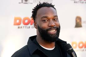 Former NBA All-Star Baron Davis has a higher calling this holiday season