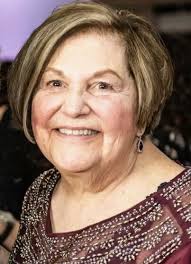 Obituary of Pauline Lippa Stearns