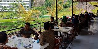 We did not find results for: Menyantap Olahan Bebek Di Tengah Keindahan Sawah Puncak Cianjur