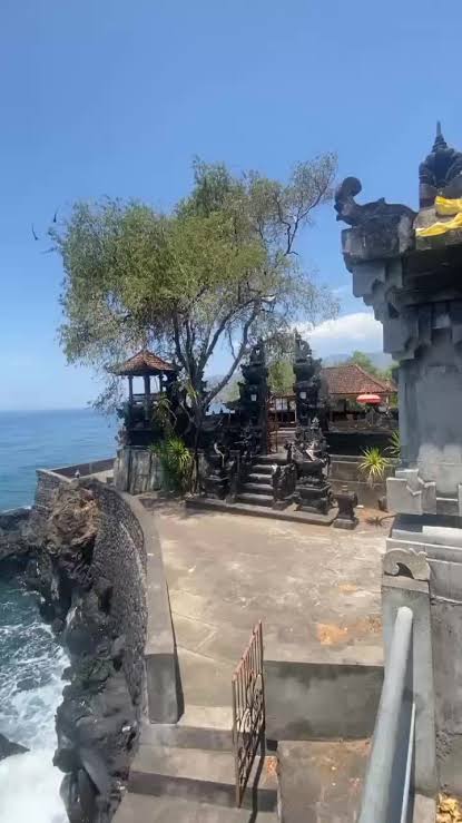 Pura Batu Belah