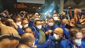 Ini bukan desas desus pak moeldoko dan sebagian kader. 0v3ugk2wojwofm