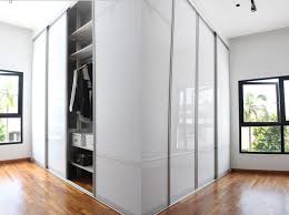 Opsh Pole System Wardrobes Walk In Closet Kitchen Cabinets And Storage Solutions For Homes And Offices