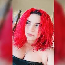 Adriana Polanco's Instagram, Twitter & Facebook