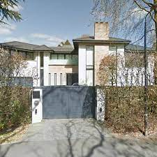 Wife, family, childhood, salary, net worth, house. Paul Pogba S House Near Manchester In Hale Barns United Kingdom Google Maps