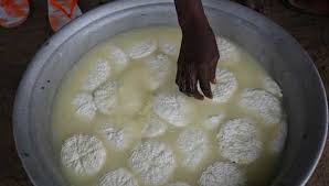 Faire cuire jusqu'à ce que le fromage fonde. Epingle Sur Places Beninese