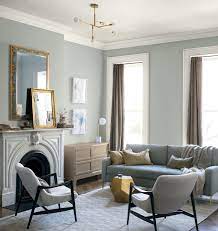 I don't think we'll ever tire of a good gray, and benjamin moore's 2019 color of the year doesn't disappoint! Benjamin Moore 2019 Color Of The Year Metropolitan Af 690