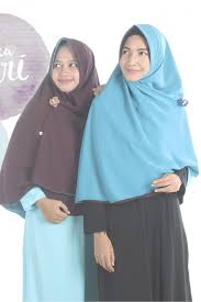 Maybe you would like to learn more about one of these? Bergo Tosca Berry Perdana Biru Tosca Coklat Tua Hijab Alila Khimar Kerudung Syar I Fesya Hijab
