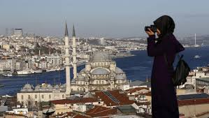 La turquie est une destination internationale pour les implants capillaires, istanbul est connue pour être la capitale mondiale de la greffe de cheveux. Istanbul Comptera Plus De Touristes Que D Habitants D Ici A Fin 2019 Lepetitjournal Com
