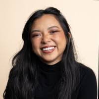 Jennifer Aguinaldo's Instagram, Twitter & Facebook