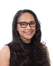 Denise Lanni's Instagram, Twitter & Facebook