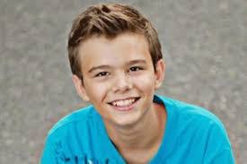 Christine Semeniuk's Instagram, Twitter & Facebook