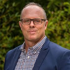 Tim Mulligan's Instagram, Twitter & Facebook