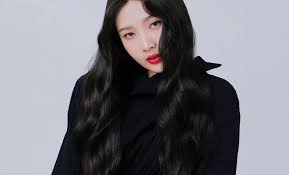 Welcome to red velvet joy! Red Velvet S Joy Shares Beauty Tips In Her Aveda Photoshoot With Cosmopolitan Korea