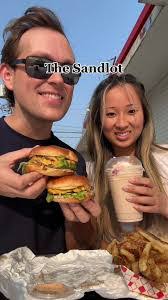 Taylor Burger's Instagram, Twitter & Facebook