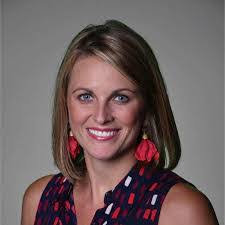 Laura Witter's Instagram, Twitter & Facebook