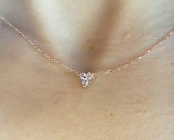 Beauty points sammeln & mit der douglas beauty card von exklusiven vorteilen profitieren. Diamond Cluster Necklace 0 15cts 14k Rose Gold Diamond Etsy In 2021 Trio Necklace Cluster Necklace Diamond Necklace