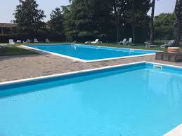 With wayne's daughter lacey vaughn, her husband kevin and their sons cody & henry vaughn, we. White House 2 Confort Ed Eleganza Brescia Updated 2021 Prices