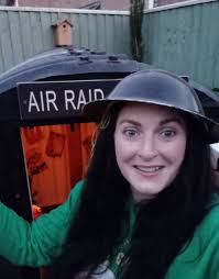 It's a chilly night tonight!! But it warms up in here really fast. Imagine  6 sleeping in here, it definitely would have warmed up. But I think there  would have been so