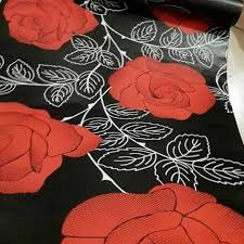 Pastinya anda mencari gambar ini untuk melatih ketrampilan anak untuk belajar mewarnai karena itu kami disini akan menyediakan beberapa kumpulan gambar bunga mawar hitam putih untuk anda. Wallpaper Sticker Dinding Bunga Mawar Merah Latar Hitam Sudah Ada Lemnya Shopee Indonesia