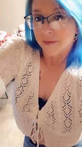 Kimberly Vale's Instagram, Twitter & Facebook