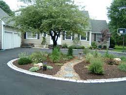 A circular driveway can be an exciting feature to add to your home. Circle Driveway Garden And Terrace Terrascapes Circle Driveway Landscaping Driveway Landscaping Circle Driveway