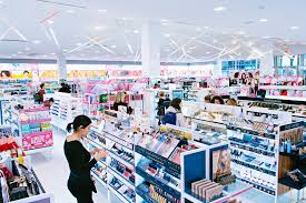 Ulta haul new drugstore amp high end makeup. How Ulta Is Resetting The Mass Beauty Shopping Experience Wwd