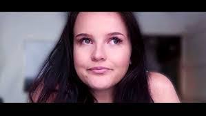 Michelle Desmond's Instagram, Twitter & Facebook