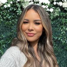 Ryan Hooser's Instagram, Twitter & Facebook