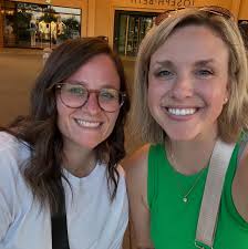 Becca Lowe (@beccaloweky) • Instagram photos and videos