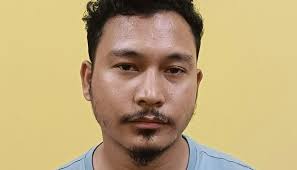 A WGPD team from Jalukbari OP. arrested 2 chain snatchers