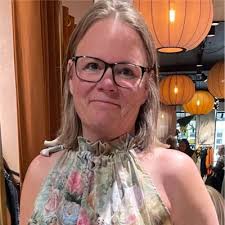 Kære netværk. Jeg har efter gensidig aftale, valgt at fratræde min…