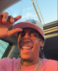 Será que @jasselperez11 quiere a los @metrosstgolnb en la final de la  @lnbrdoficial 2025? 👀👀👀👀👀👀 Luego de la victoria de los @metrosstgolnb  🆚 los @indiossfm, el selección nacional @jasselperez11 acaba de publicar