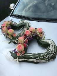 Autogestecke Blumen Andrea Ihre Spezialisten Fur Hochzeits Trauerflor Autogestecke Blum In 2020 Autodeko Hochzeit Autoschmuck Hochzeit Hochzeit Floristik