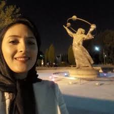 Parisa Rad (@rad___parisa)