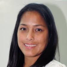 Rebecca Walling's Instagram, Twitter & Facebook