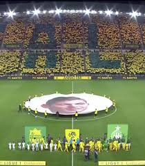 Fc, nantes, atlantique ikon di french football club icons ✓ menemukan tempat yang sempurna ikon untuk proyek anda dan download di svg, png, ico atau icns, yang free! Emotional Emiliano Sala Tribute From Fc Nantes