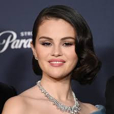 Celebrities wearing cheap hotsell gucci princetown